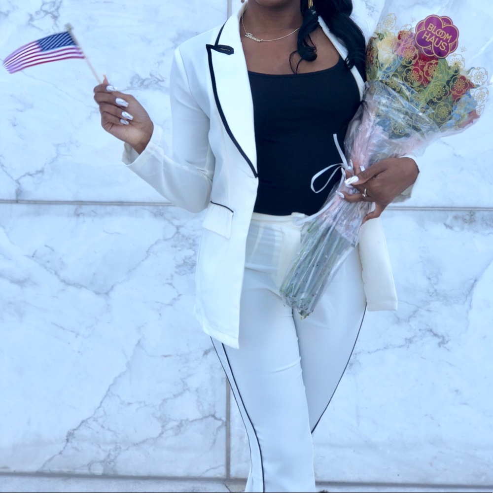 PrettyLittleThing Creme/Black Blazer and Pants